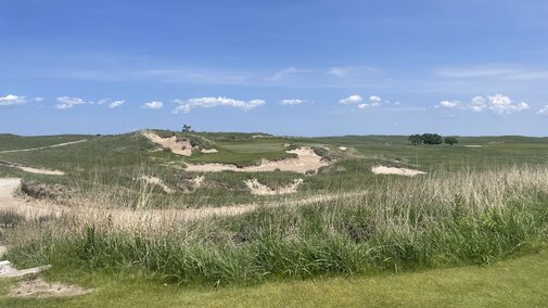 View of roughs and green at The Prairie Club near Valentine, NE. Photo by Amanda Folck,